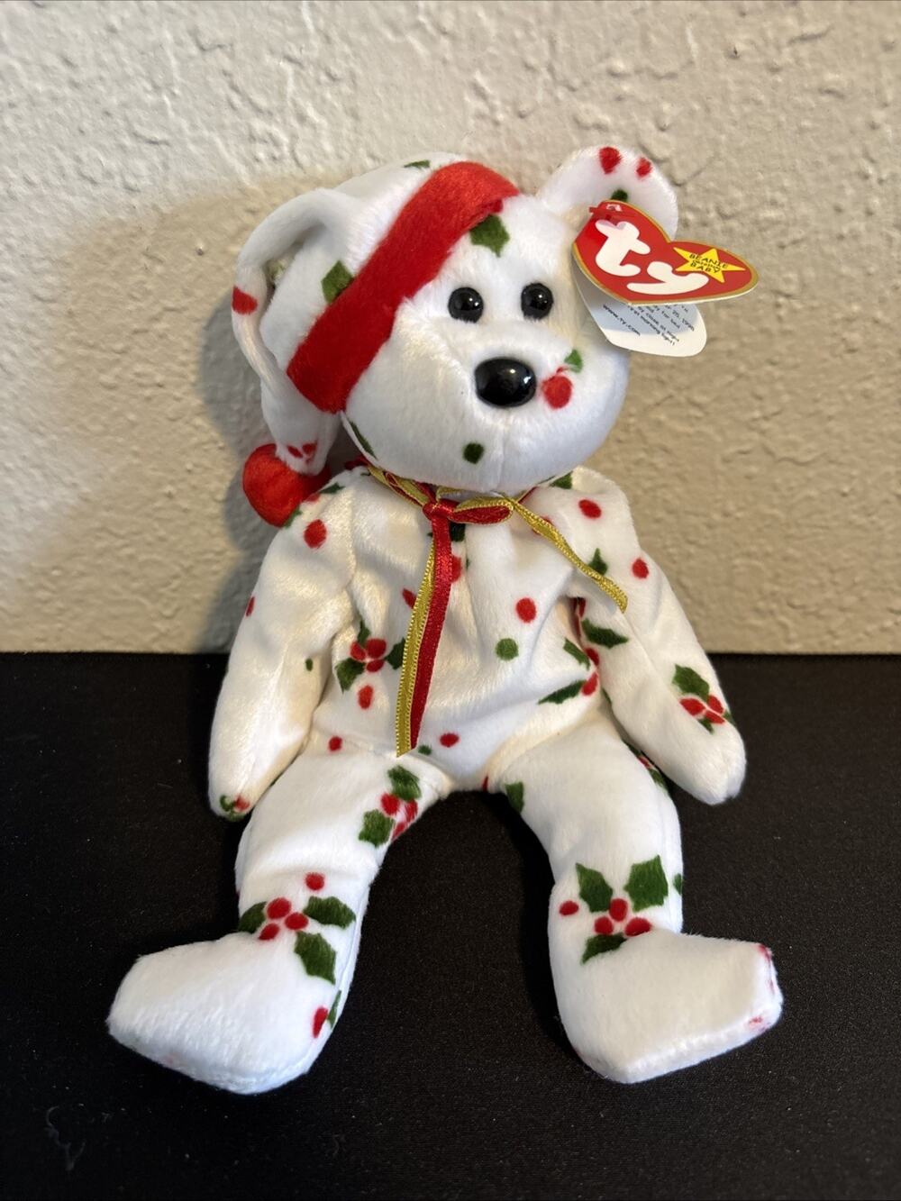 Ty Beanie Baby 1998 HOLIDAY TEDDY the Bear - DOB December 25, 1998